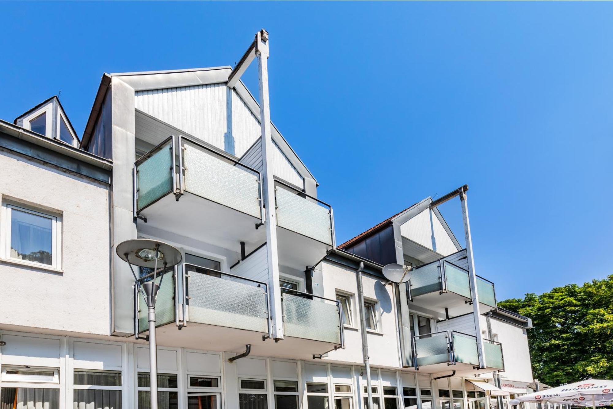 Parkhotel Frankfurt Airport Hattersheim am Main Exterior photo